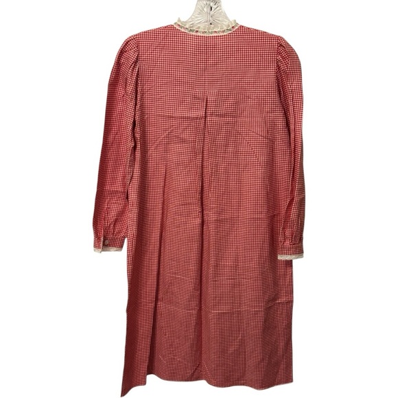 Loretta Caponi Red Gingham Nightshirt in Size 8 - Picture 3 of 3
